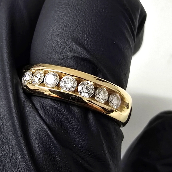 Watch Video / 14K Gold Channel Diamond Ring - Picture 9 of 16